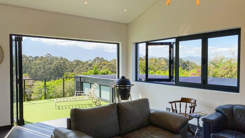 4 Bedroom Property for Sale in Helderrand Western Cape